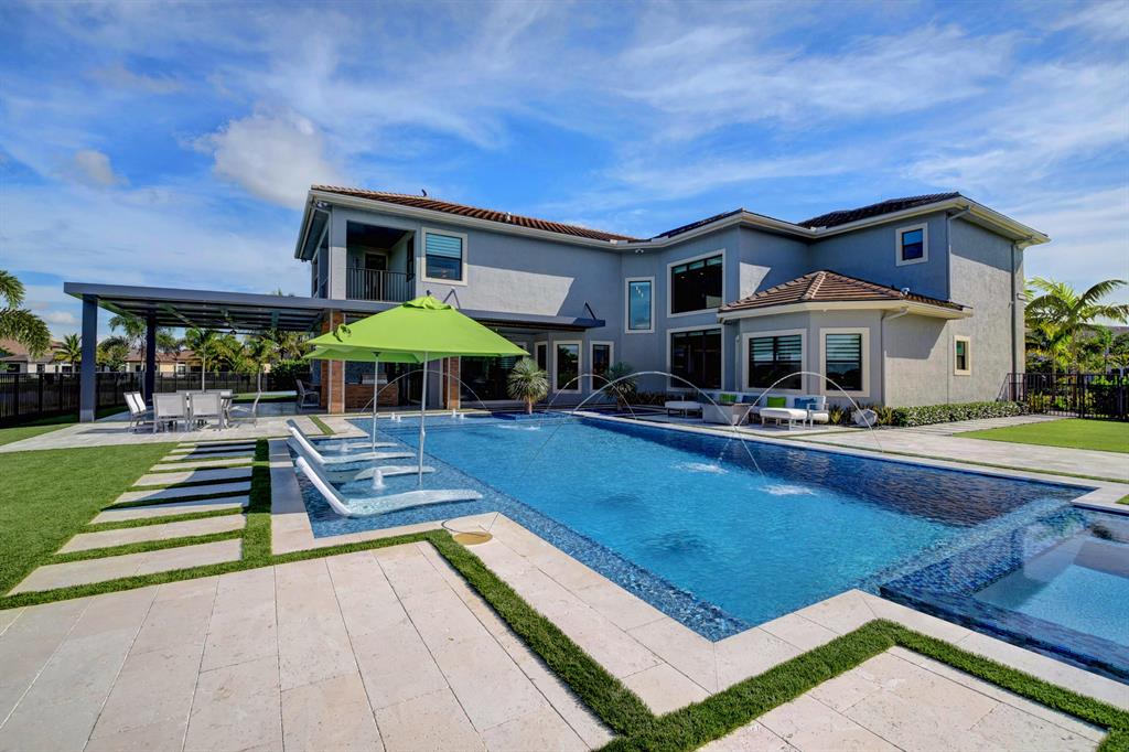 SEVEN BRIDGES - Residential