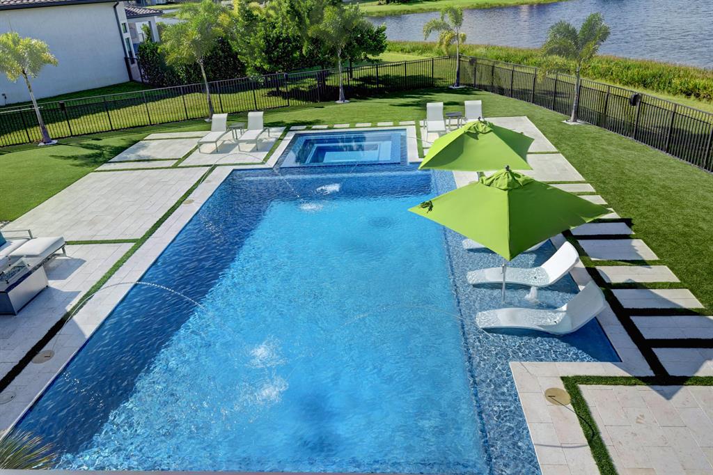 SEVEN BRIDGES - Residential