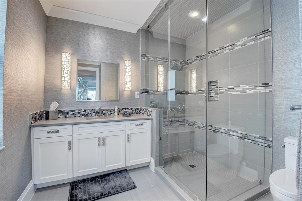 SEVEN BRIDGES - Residential