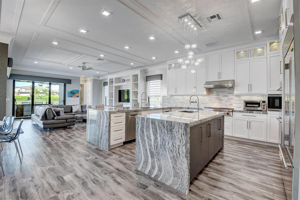 SEVEN BRIDGES - Residential