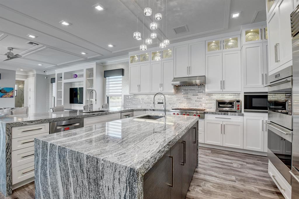 SEVEN BRIDGES - Residential