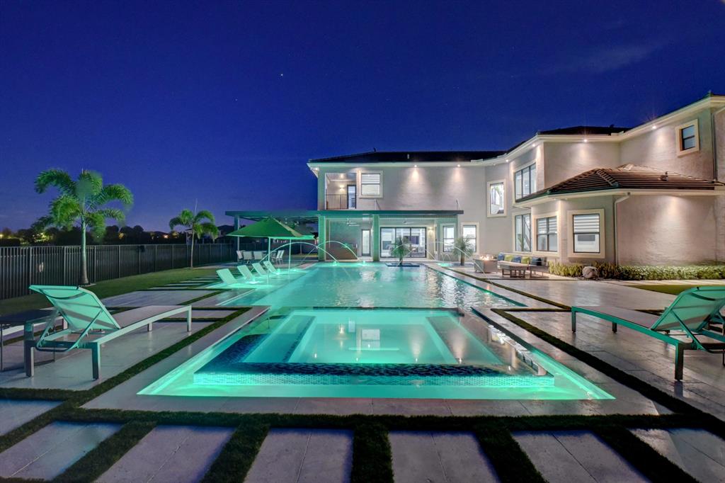 SEVEN BRIDGES - Residential