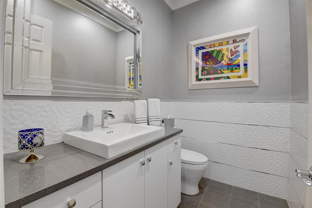 SEVEN BRIDGES - Residential