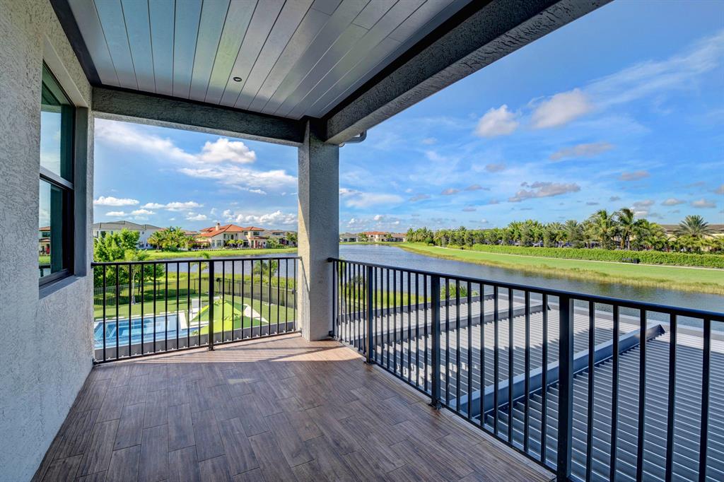 SEVEN BRIDGES - Residential