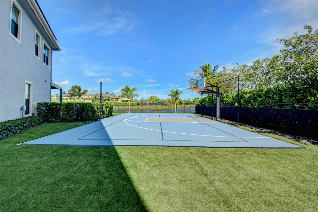 SEVEN BRIDGES - Residential