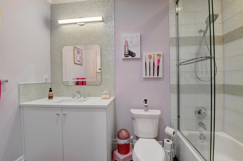 SEVEN BRIDGES - Residential