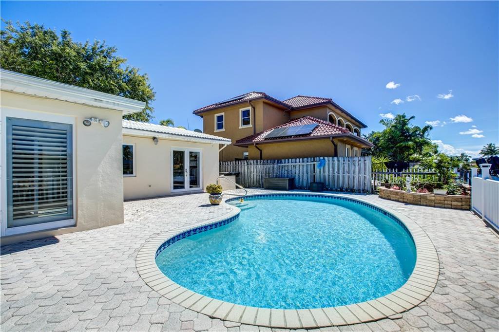 Coral Ridge Isles 45-47 B - Residential