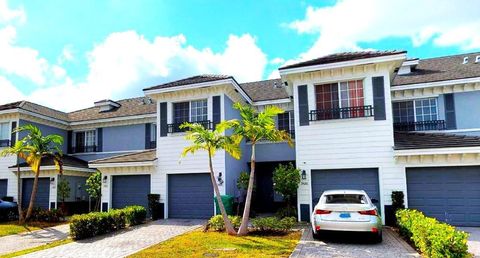 Townhouse in Fort Lauderdale FL 3523 13th St St.jpg