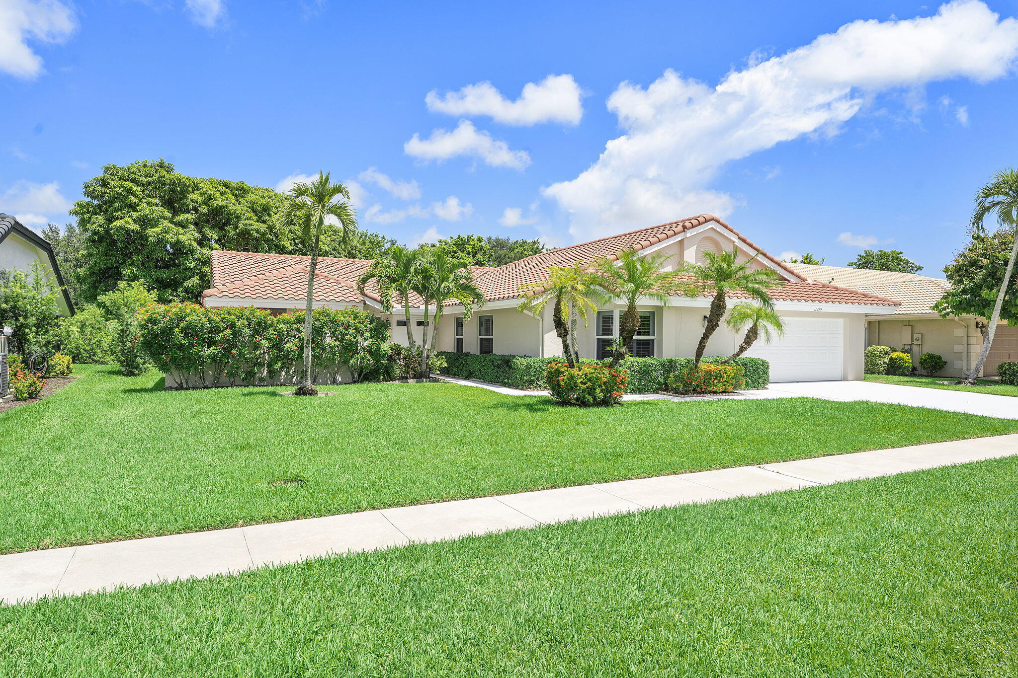 11294 ISLAND LAKES Lane
