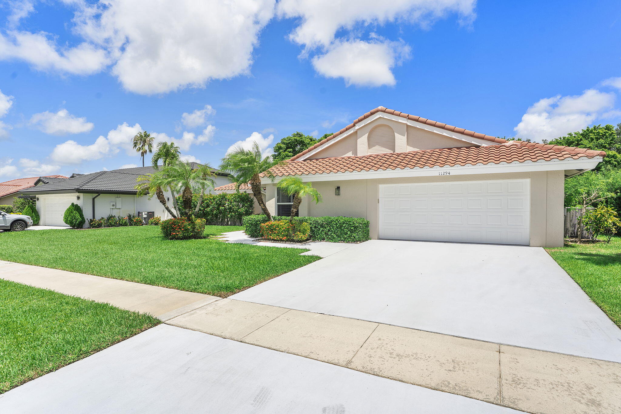 11294 ISLAND LAKES Lane