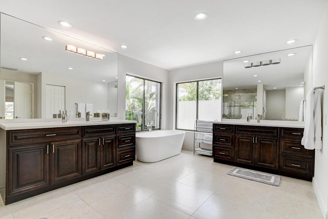 BOCA WOODS COUNTRY CLUB 9 - Residential