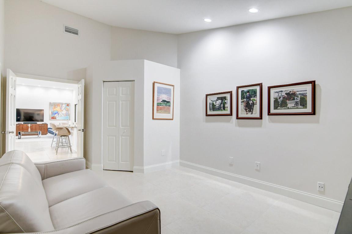 BOCA WOODS COUNTRY CLUB 9 - Residential
