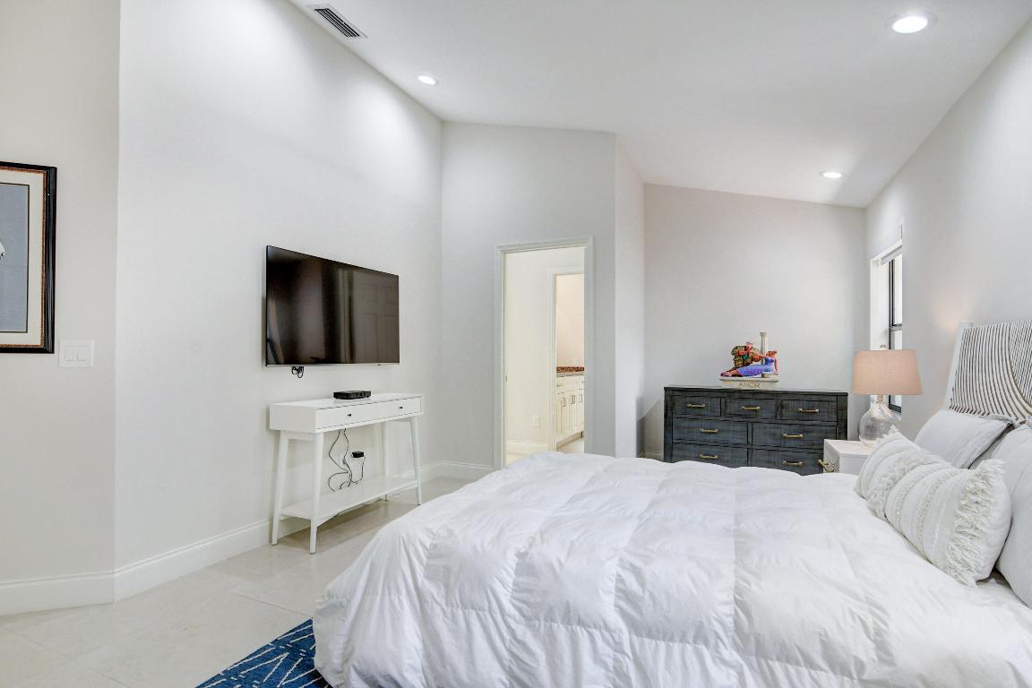 BOCA WOODS COUNTRY CLUB 9 - Residential