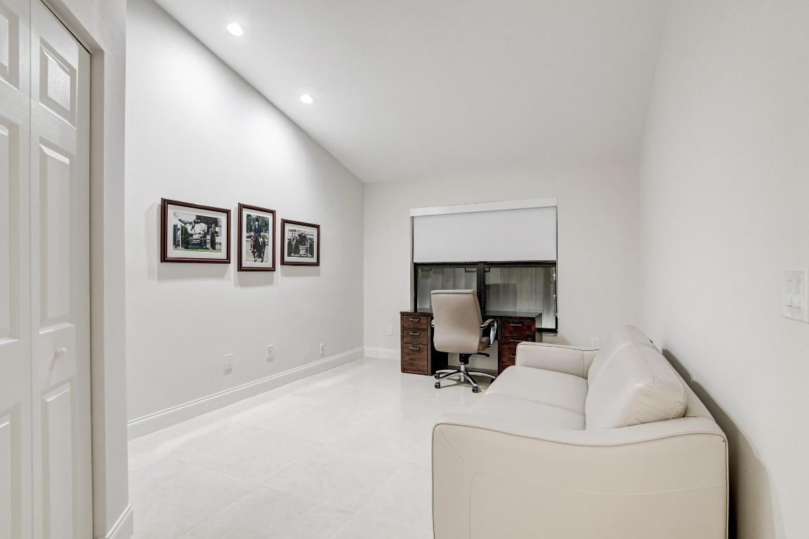 BOCA WOODS COUNTRY CLUB 9 - Residential