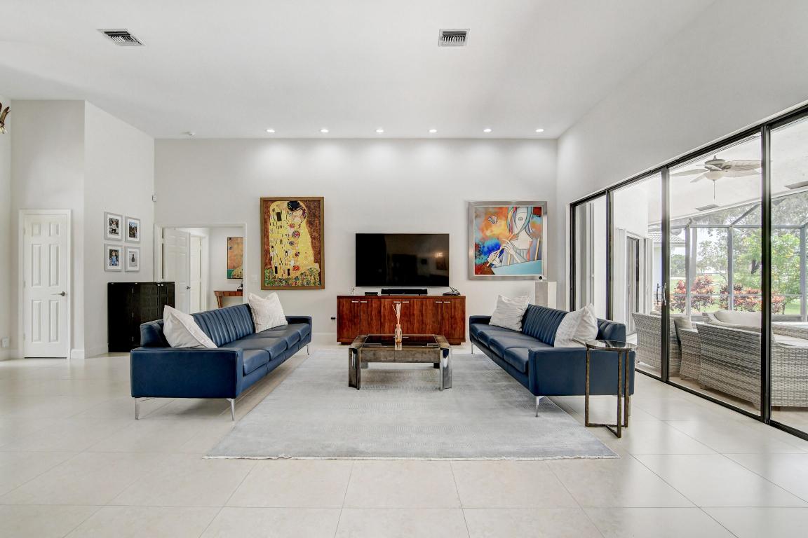 BOCA WOODS COUNTRY CLUB 9 - Residential