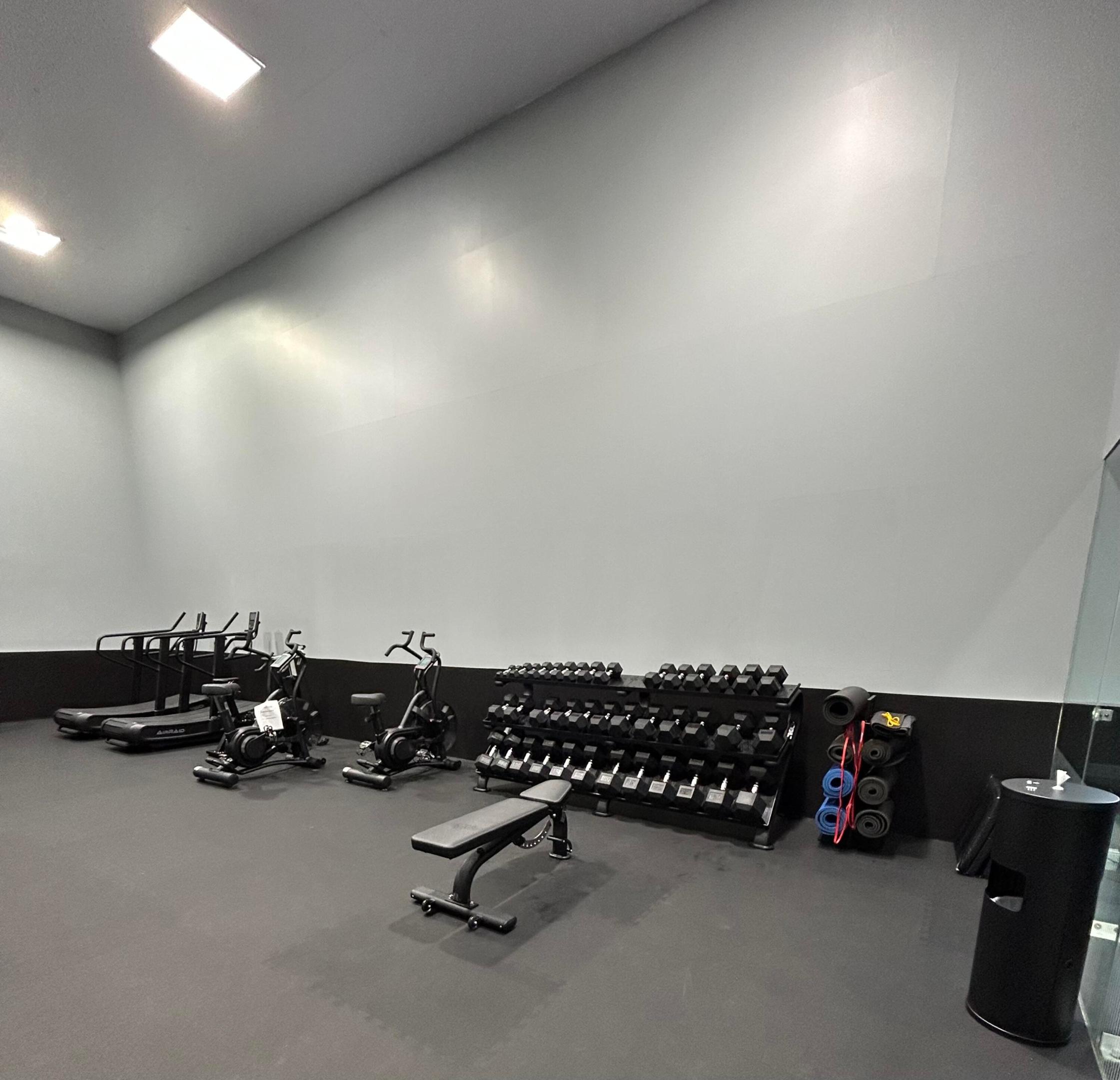 THOROUGHBRED LAKE ESTATES 1 - Residential