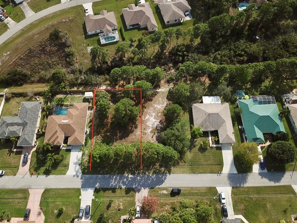 Photo of 5926 NW Batchelor Terrace, Port Saint Lucie, FL 34986 (MLS # R10693476)