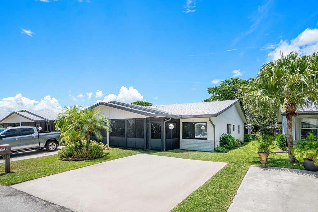 Photo of 14595 LUCY Drive, Delray Beach, FL 33484 (MLS # B26058537)