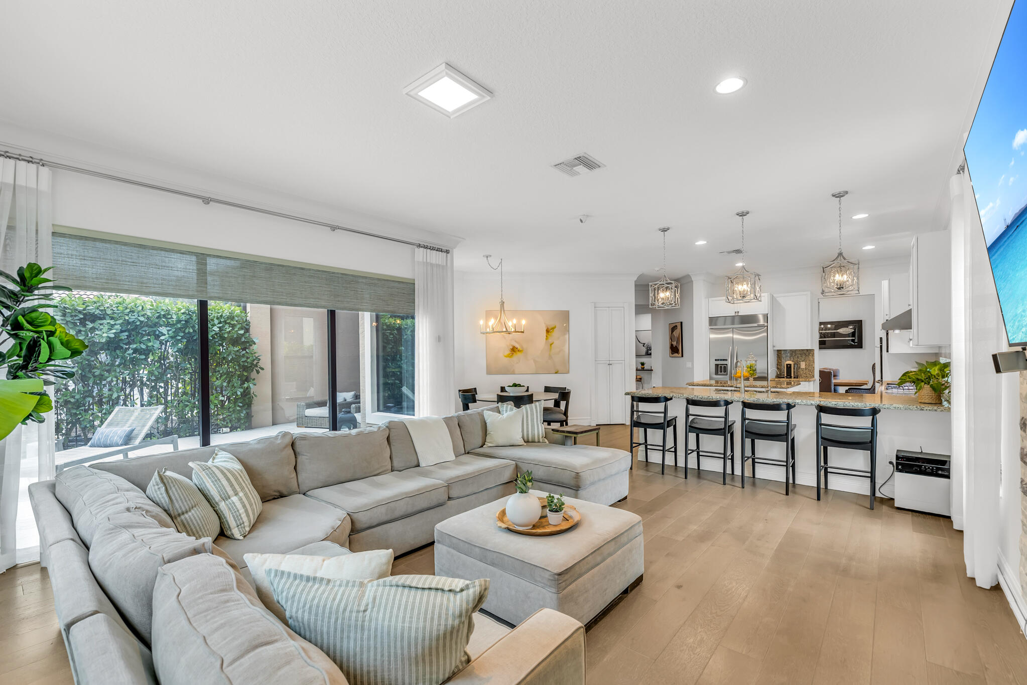 BRIDGES PL 8 - Residential