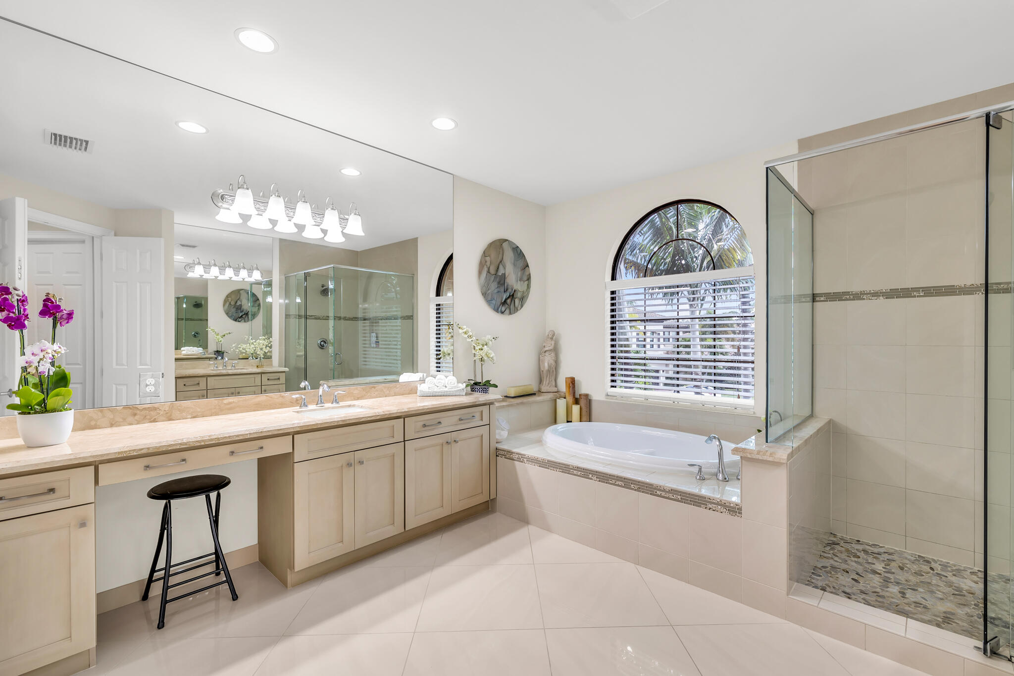 BRIDGES PL 8 - Residential