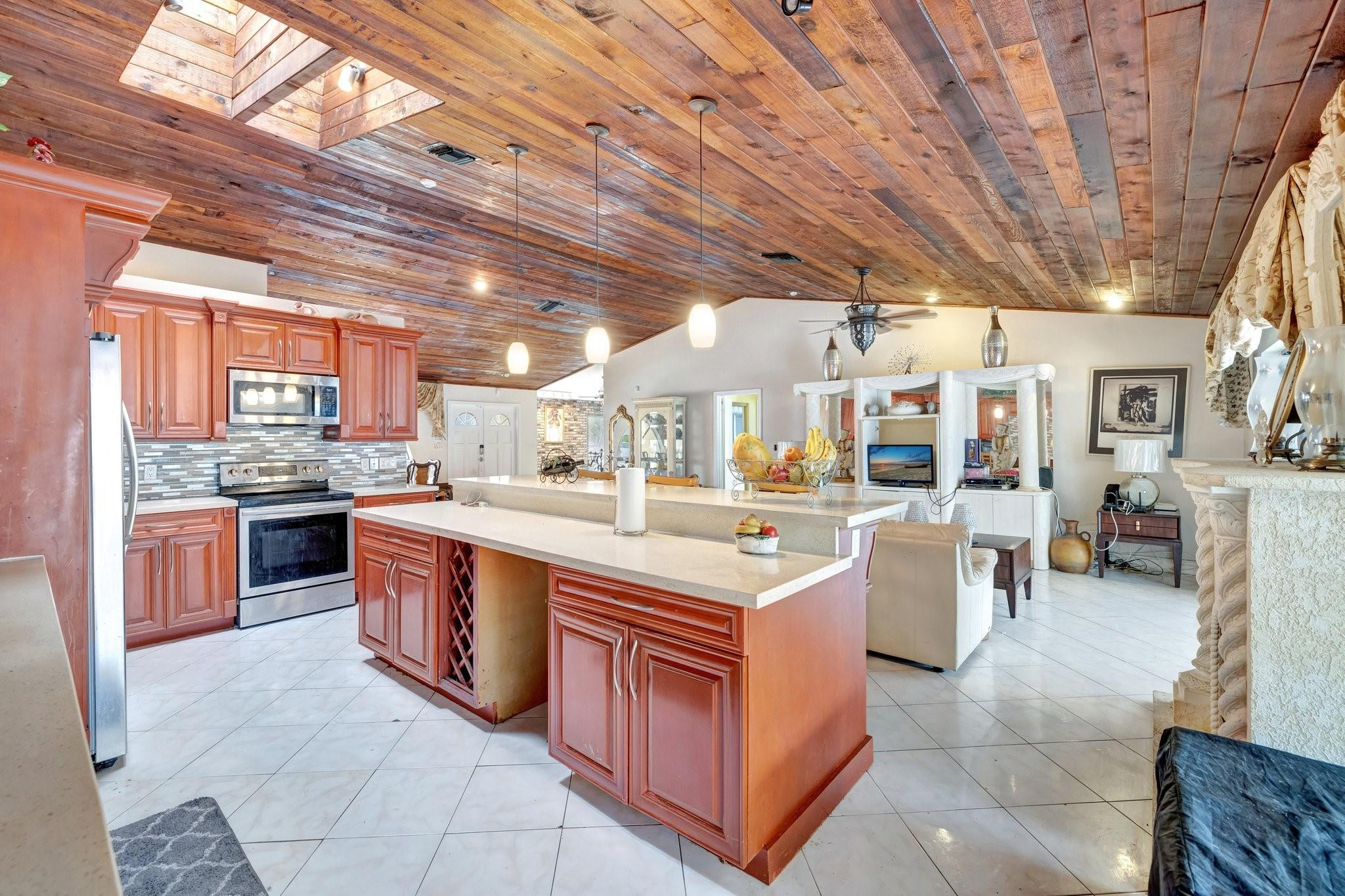 Boulevard Woods East 108- - Residential