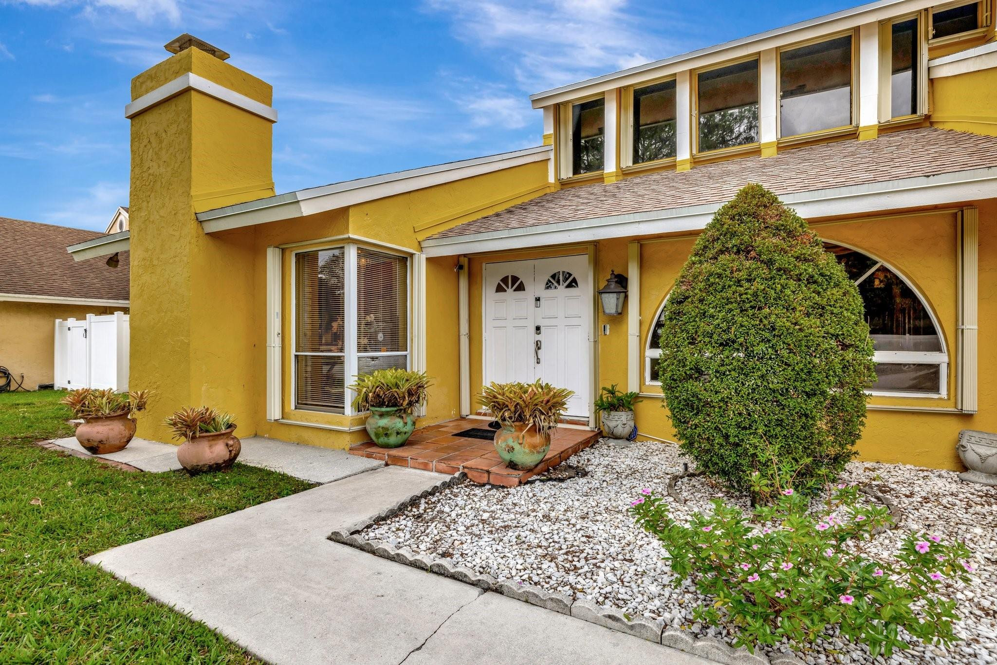 5230 NW 73rd Way, Lauderhill, FL, 33319/$680,000 2 5230 NW 73rd Way