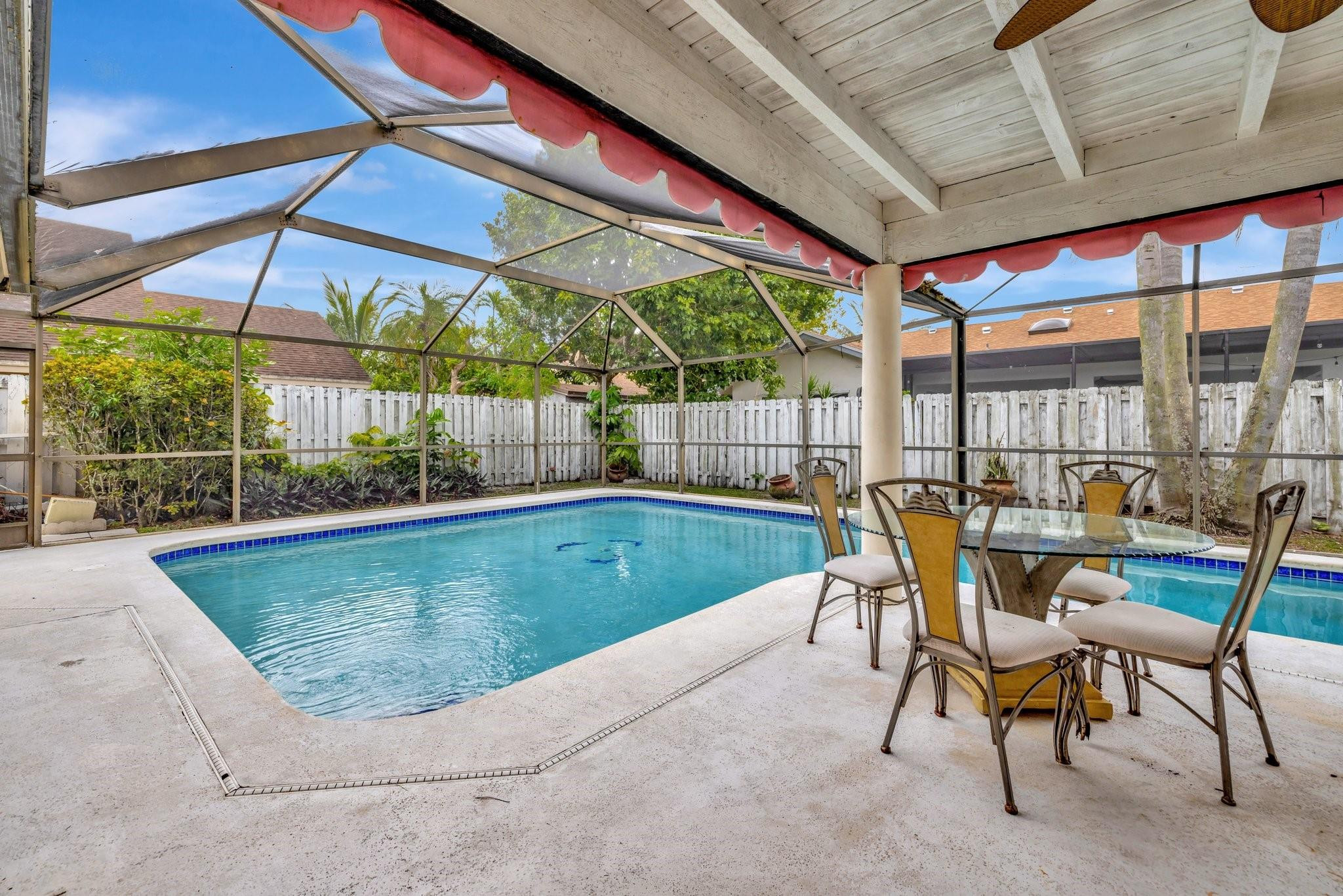 Boulevard Woods East 108- - Residential