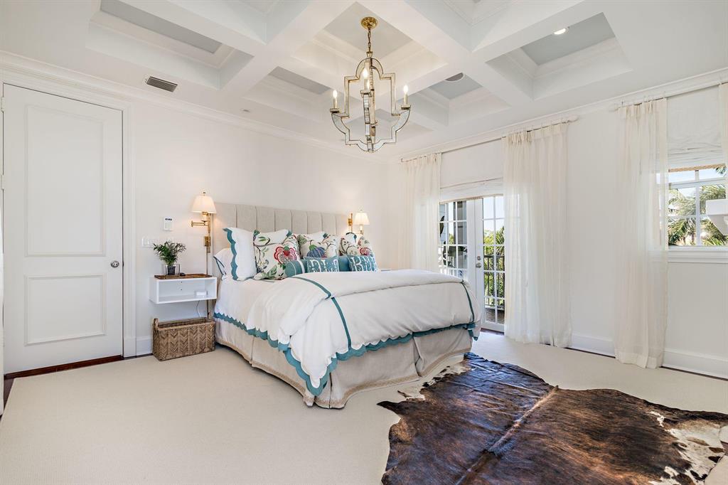 EDGEWATER - Residential