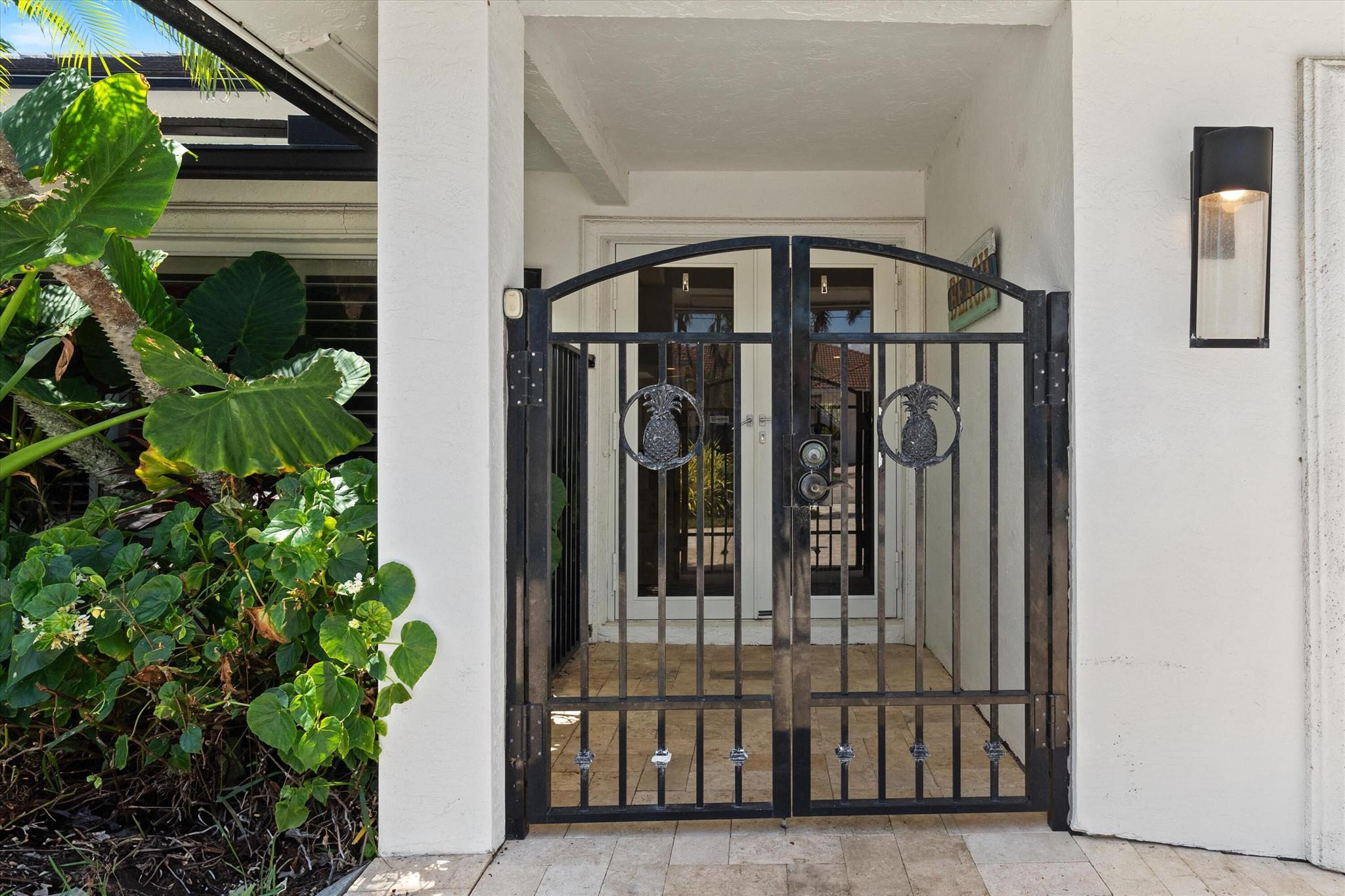 TROPIC ISLE 2ND SEC - Residential