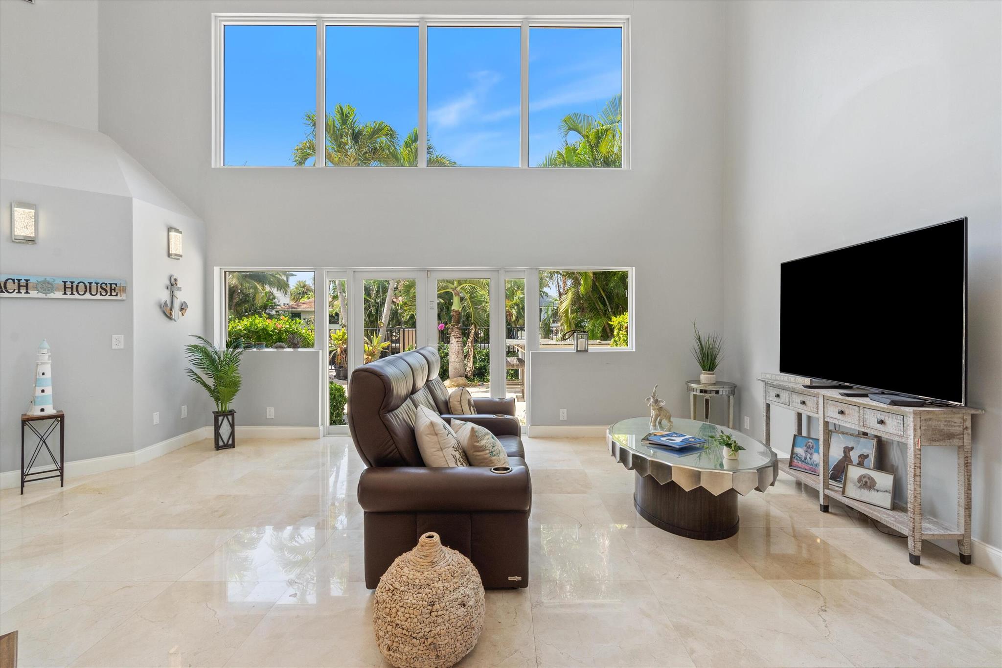 TROPIC ISLE 2ND SEC - Residential