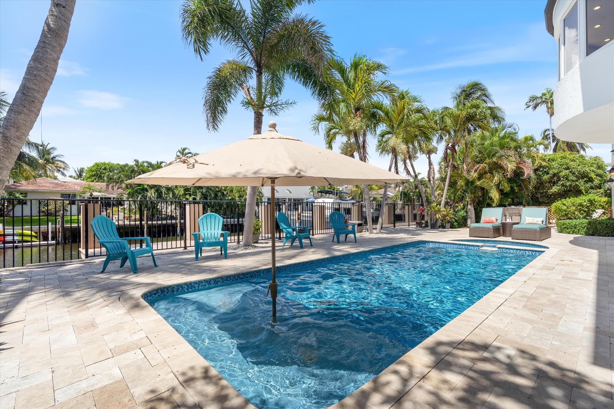 TROPIC ISLE 2ND SEC - Residential