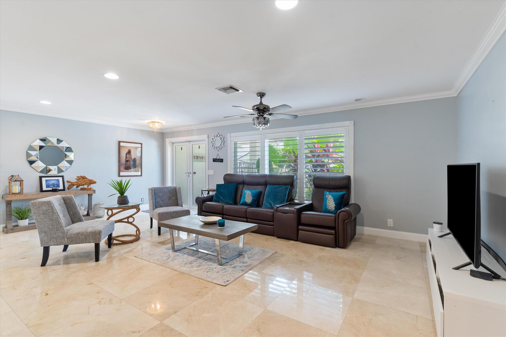 TROPIC ISLE 2ND SEC - Residential