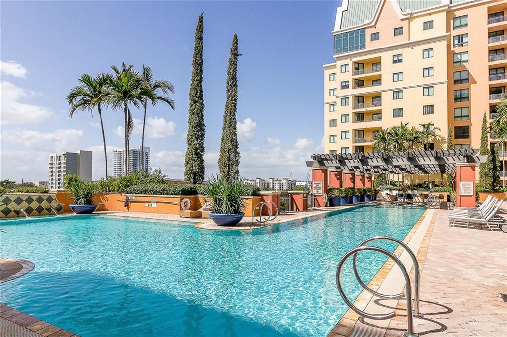 Waverly Las Olas - Residential