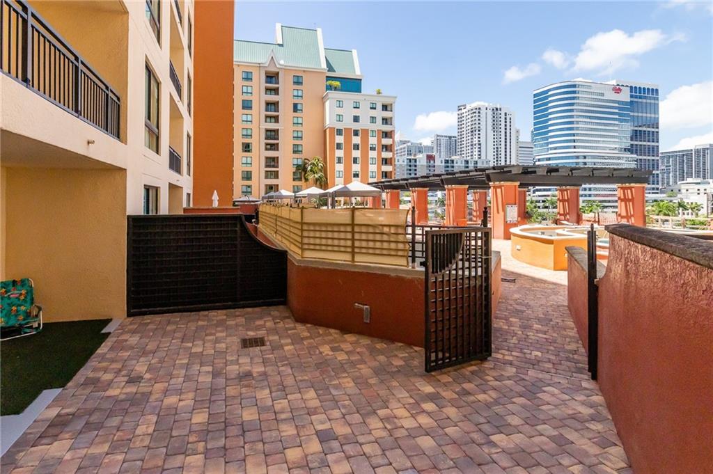 Waverly Las Olas - Residential