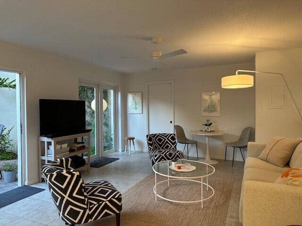 Photo of 1605 S Us Highway 1 #7c, Jupiter, FL 33477 (MLS # R10958264)