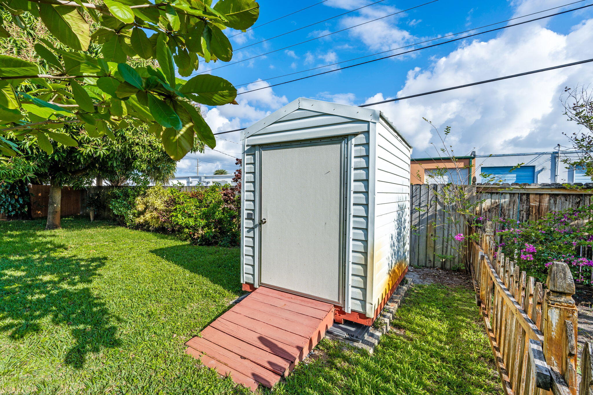 Oakland Park - Residential