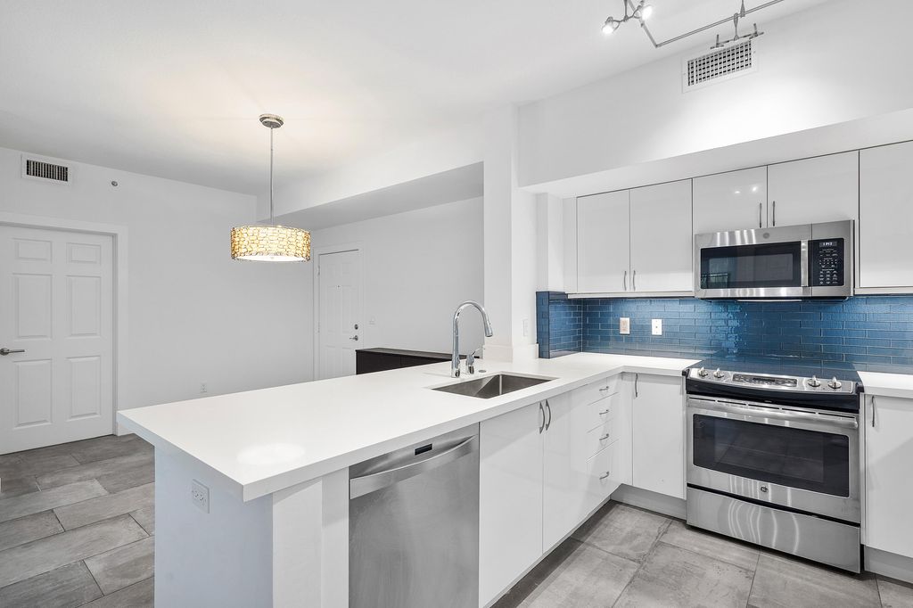 Photo of 233 S Federal Highway #323, Boca Raton, FL 33432 (MLS # B26016511)