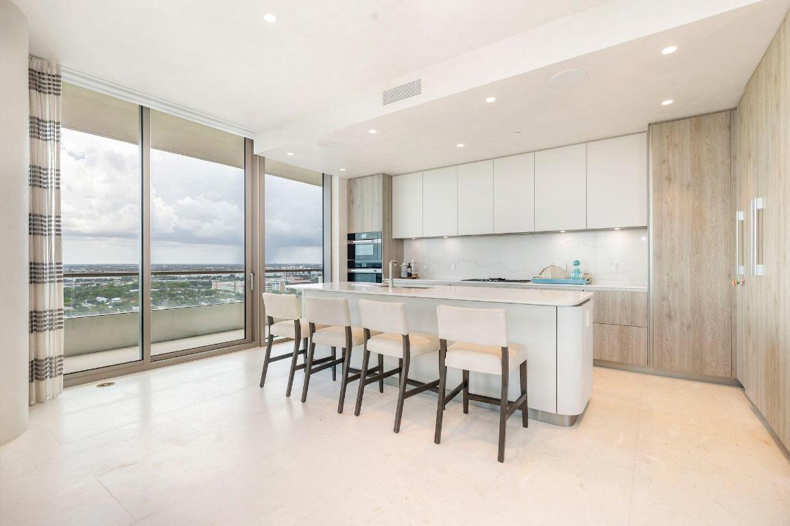 1515 FLAGLER CONDO - Residential