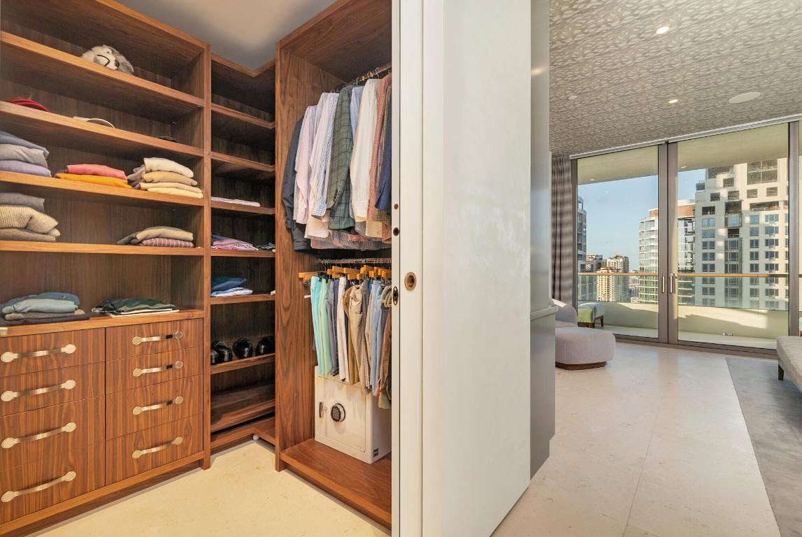 1515 FLAGLER CONDO - Residential