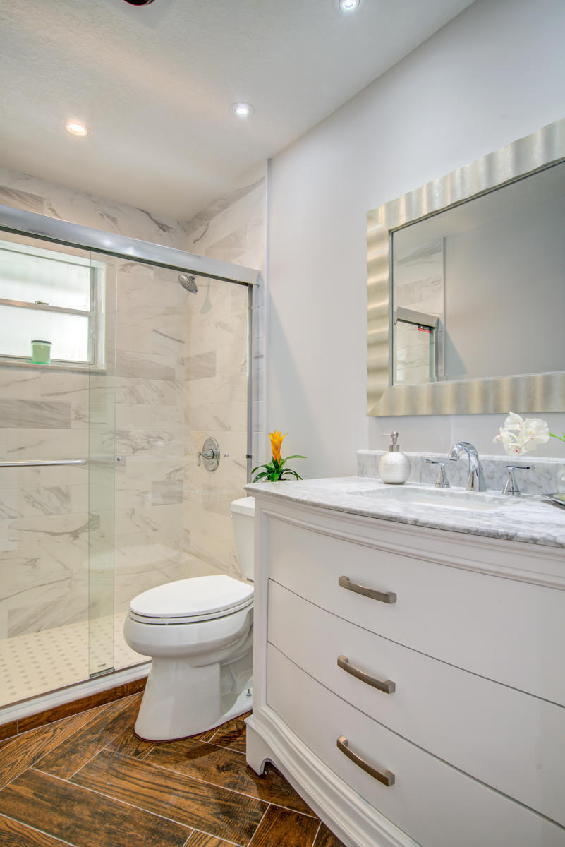 PALM BEACH LEISUREVILLE SEC 3 - Residential