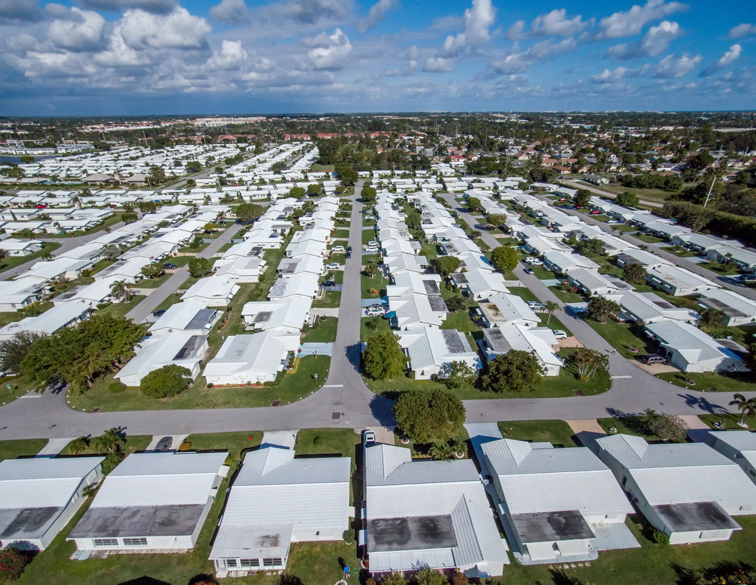 PALM BEACH LEISUREVILLE SEC 3 - Residential