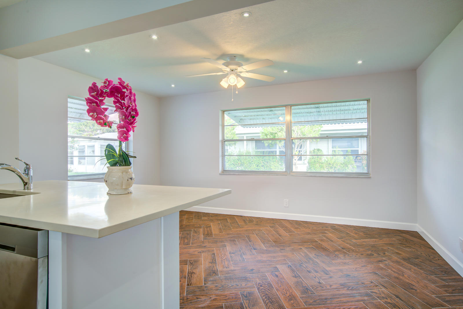 PALM BEACH LEISUREVILLE SEC 3 - Residential