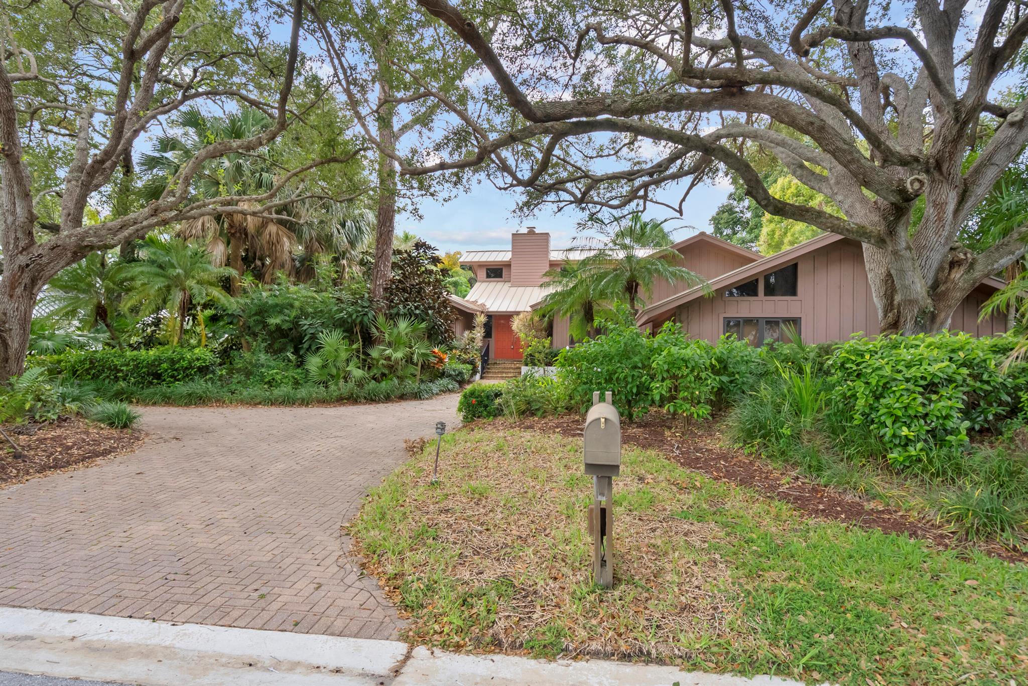 MARINER SANDS COUNTRY CLU - Residential