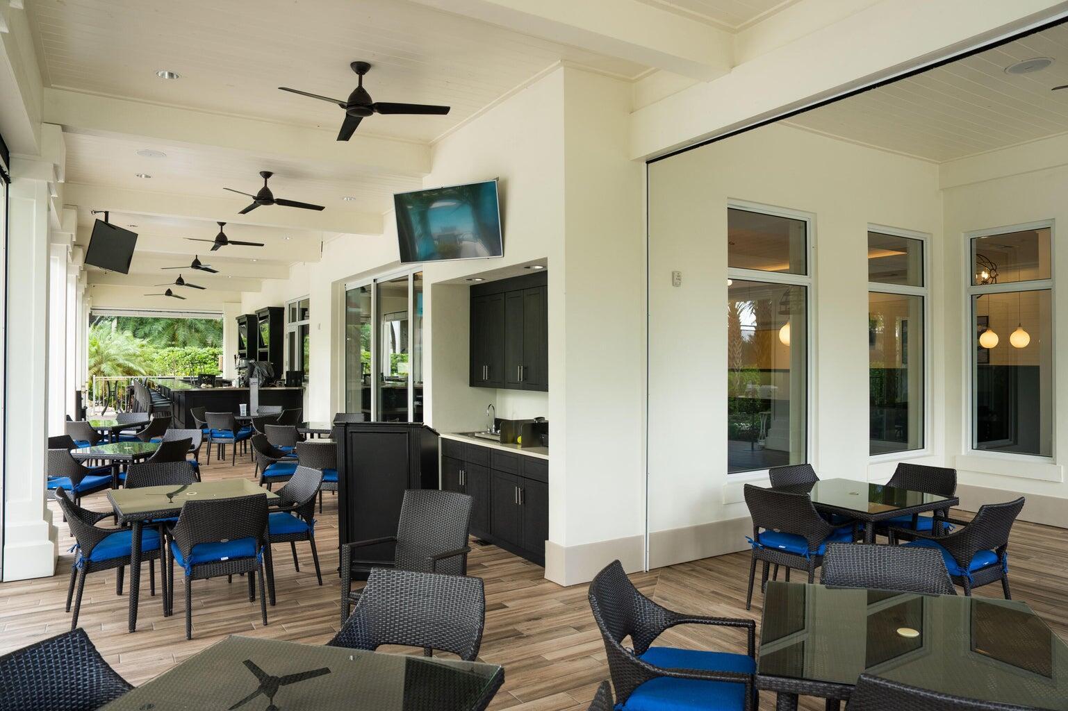 MARINER SANDS COUNTRY CLU - Residential