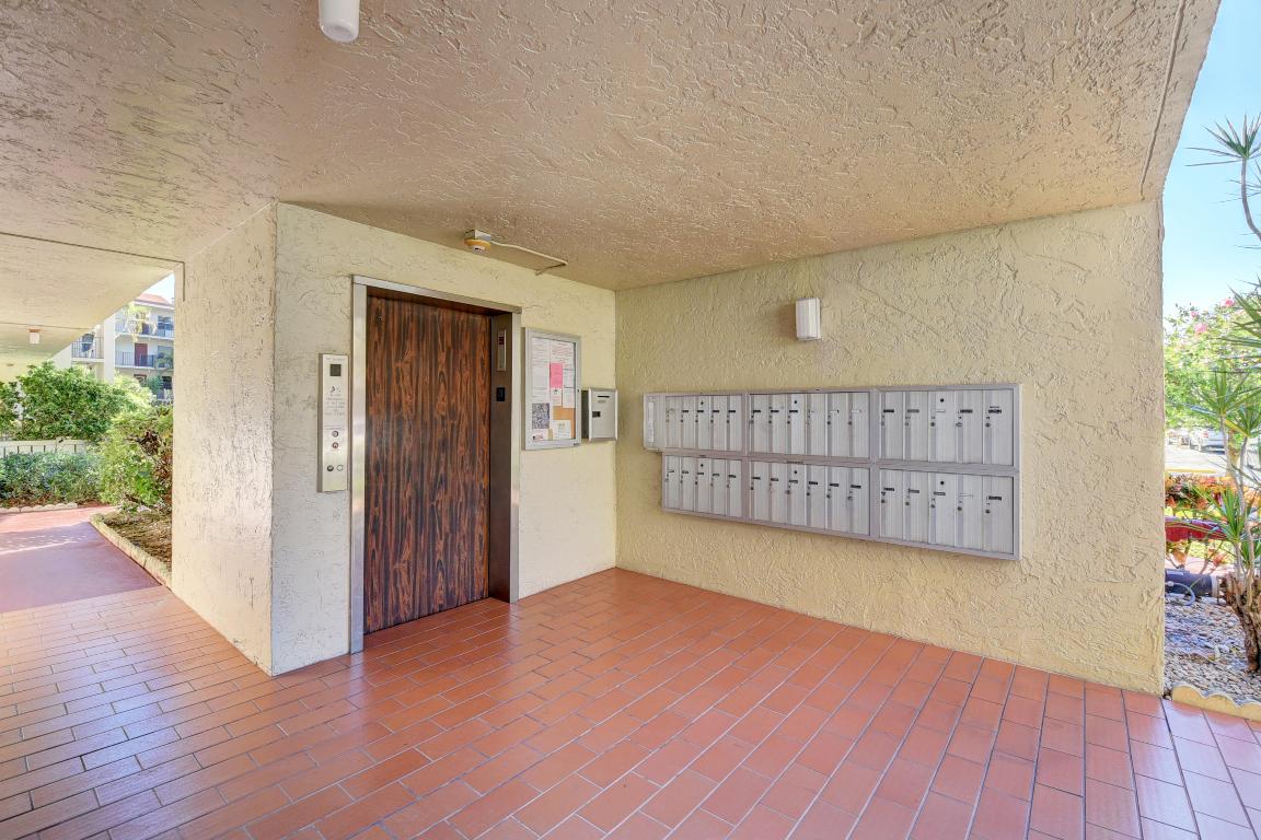 ABBEY VILLAGE - Residential