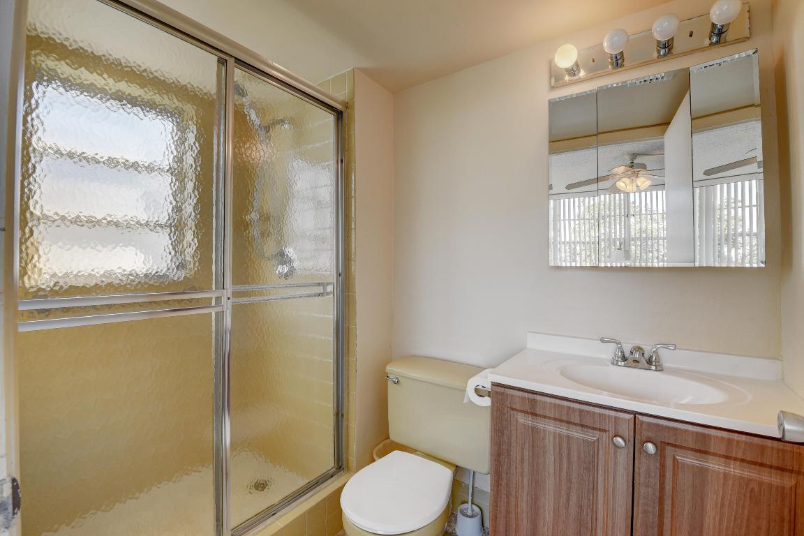 ABBEY VILLAGE - Residential