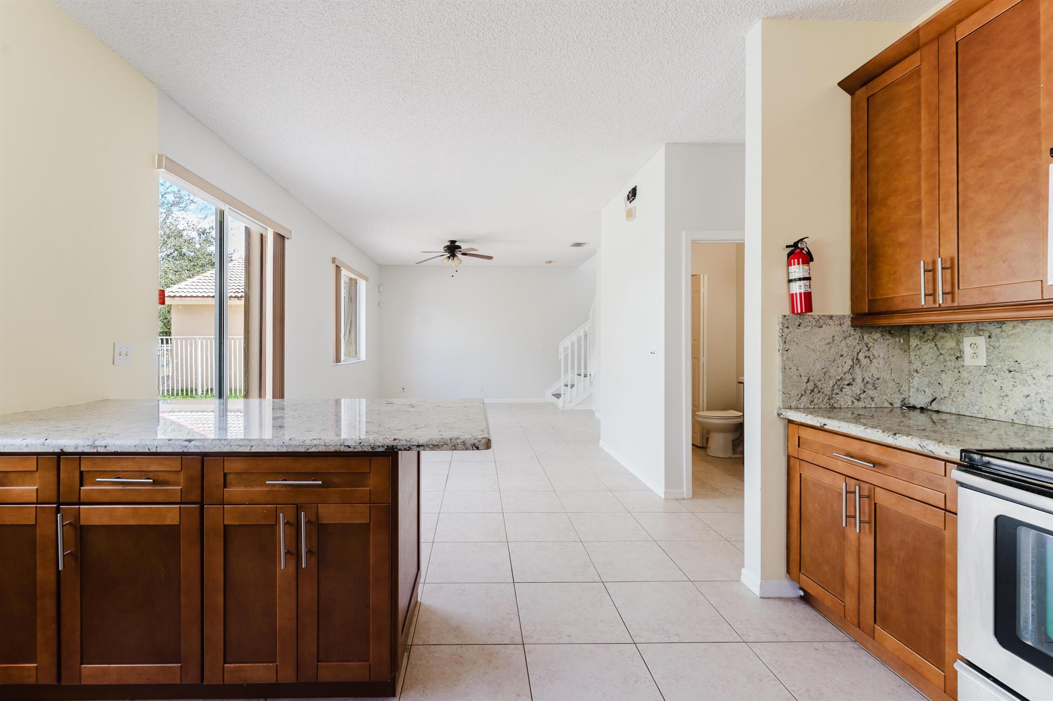 BANYAN TRAILS - Residential Lease