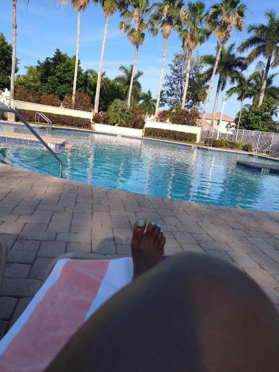 BANYAN TRAILS - Residential Lease