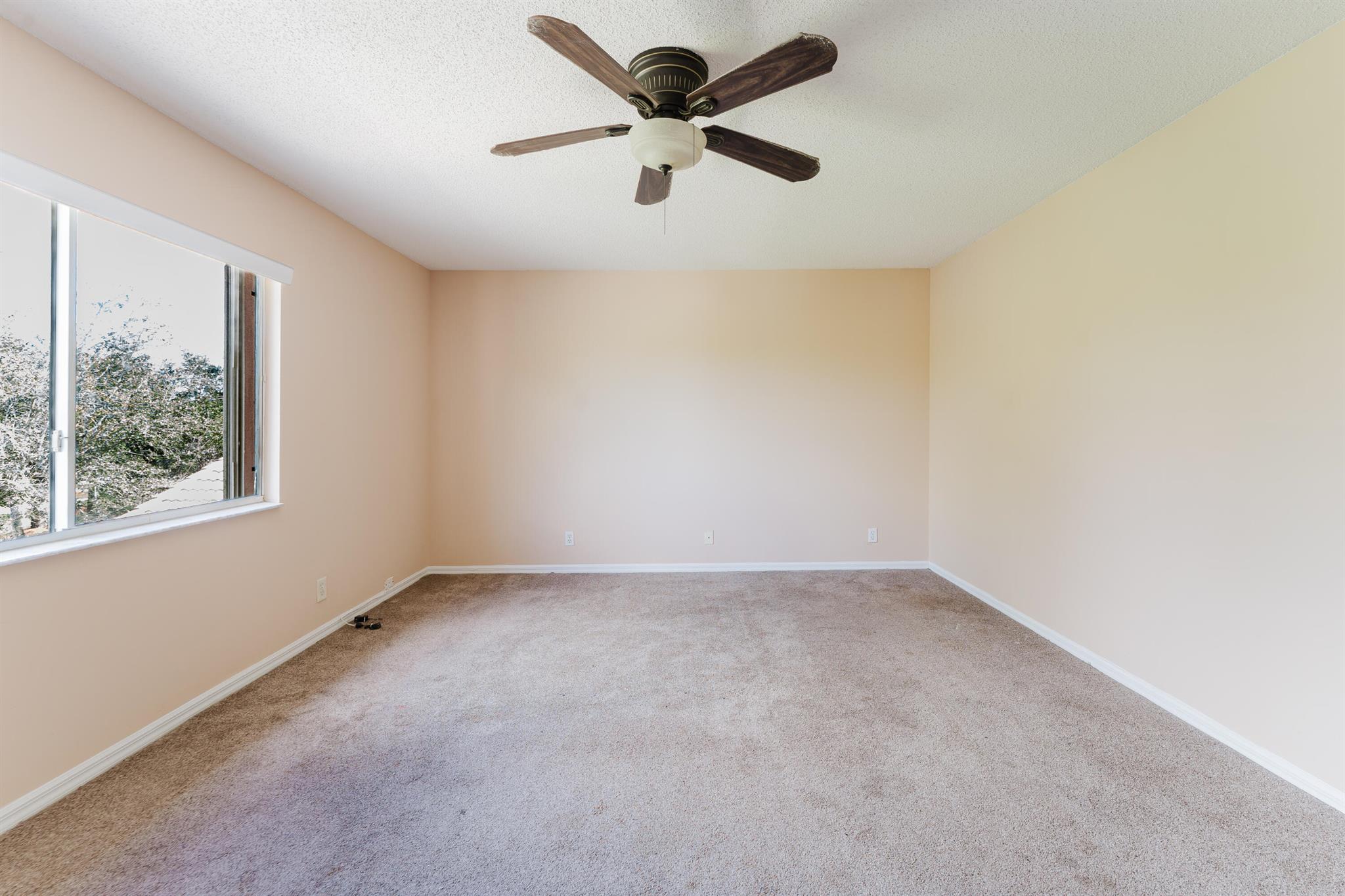 BANYAN TRAILS - Residential Lease