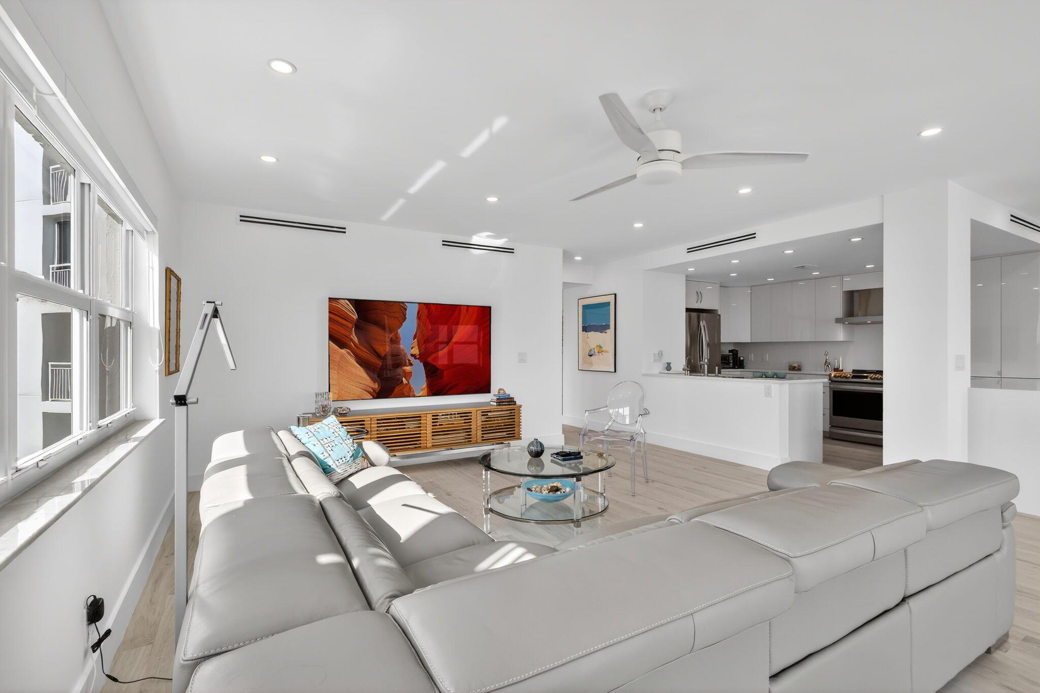 DELRAY SUMMIT CONDO - Residential Lease